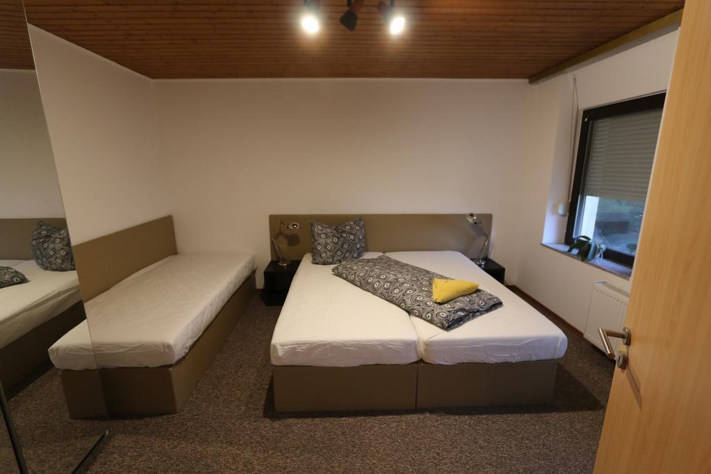 Nadines Ferienwohnung Krefeld Ngoại thất bức ảnh